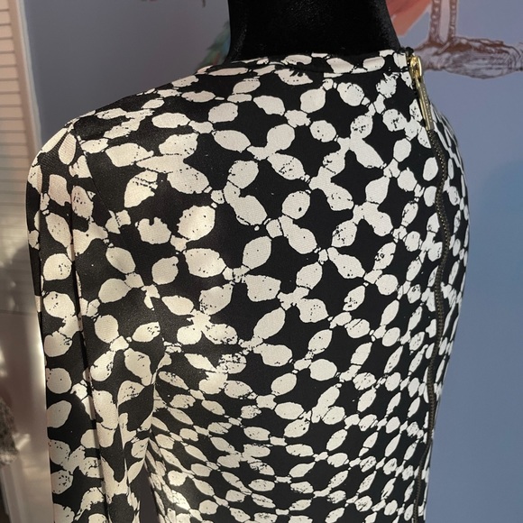 Michael Kors black and white long sleeve size XS dress - Picture 11 of 13